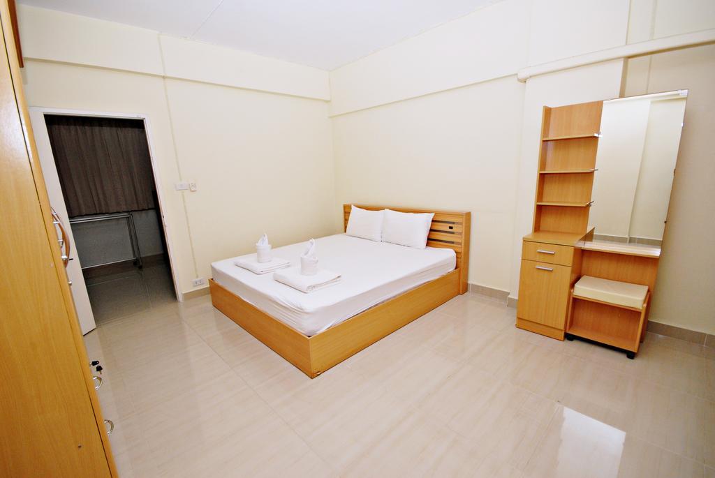 Albergue Cozy Loft Pattaya Exterior foto