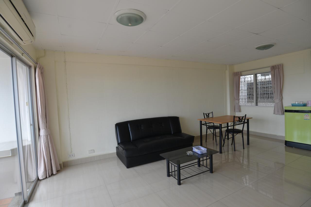 Albergue Cozy Loft Pattaya Exterior foto
