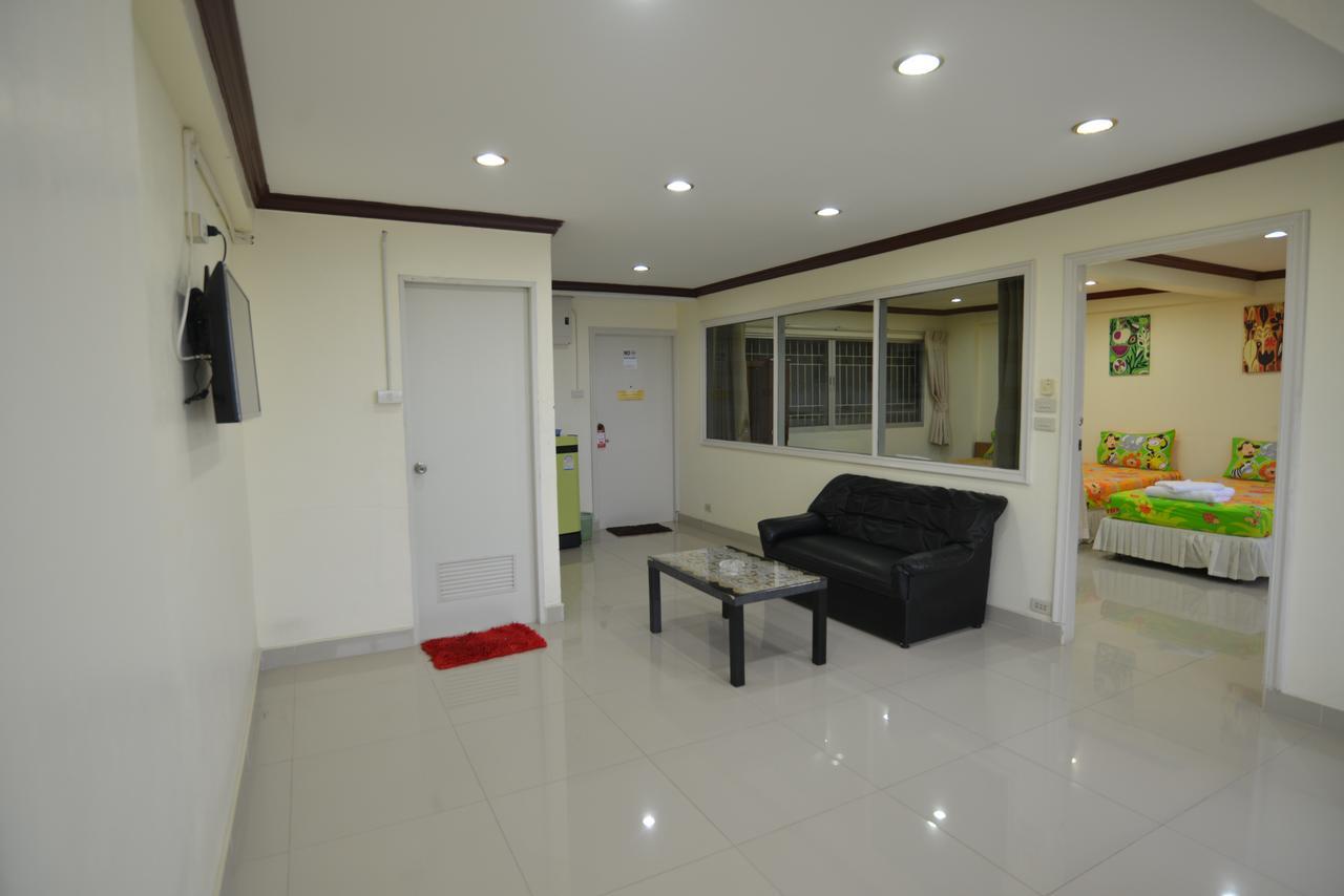 Albergue Cozy Loft Pattaya Exterior foto