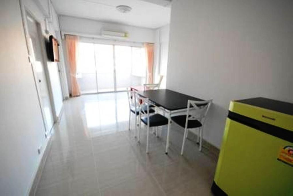 Albergue Cozy Loft Pattaya Habitación foto